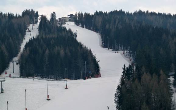 Biggest ski resort in the District of Neunkirchen – ski resort Zauberberg Semmering