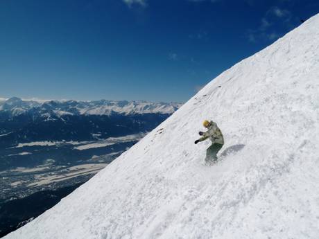Ski resorts for advanced skiers and freeriding Karwendel – Advanced skiers, freeriders Nordkette – Innsbruck