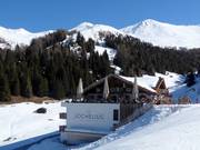 Berghotel Jochelius in the middle of the ski resort of Nauders
