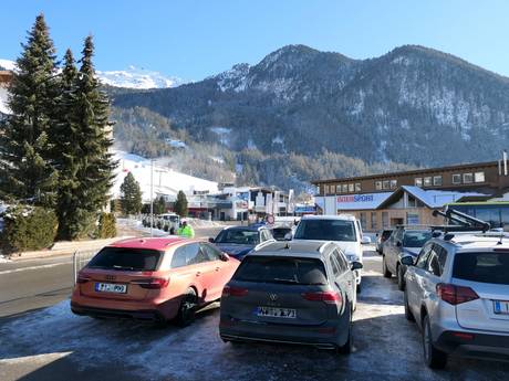 Pitztal: access to ski resorts and parking at ski resorts – Access, Parking Hochzeiger – Jerzens