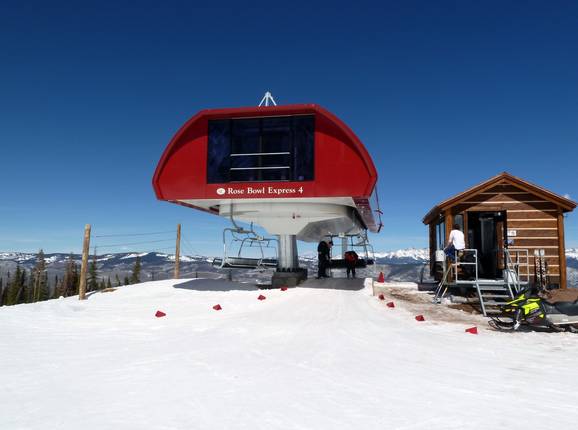 Rose Bowl Express - 4pers. High speed chairlift (detachable)