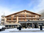 4-star Superior hotel habicher hof (5 minutes from the base station by ski bus)