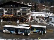 Ski buses at Les Houches