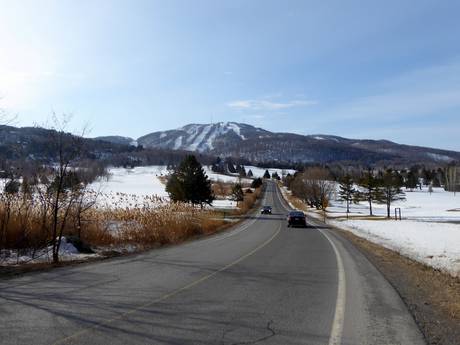 Northern Appalachian Mountains: access to ski resorts and parking at ski resorts – Access, Parking Bromont