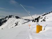 Comprehensive snow-making in the ski resort.