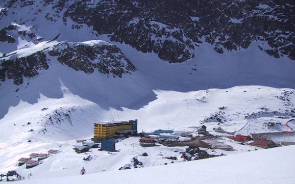 Best ski resort in the Valparaíso Region – Test report Portillo