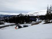 View from the Copperhill-Liften over the ski resort to the Åreskutan