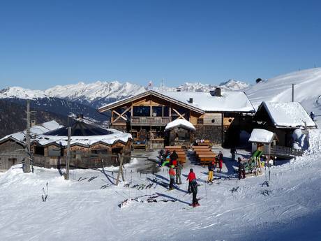 Huts, mountain restaurants  Stubai Alps – Mountain restaurants, huts Racines-Giovo (Ratschings-Jaufen)/Malga Calice (Kalcheralm)