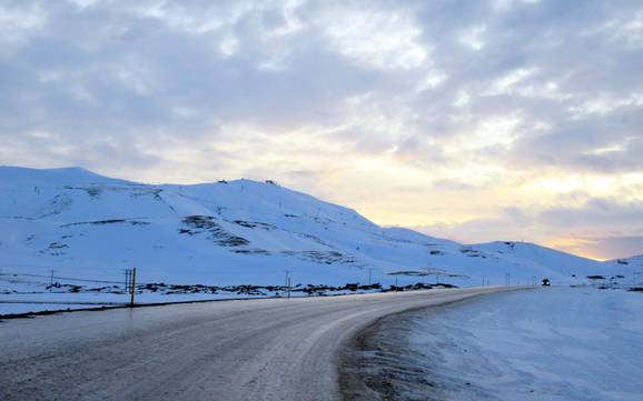 South Iceland: access to ski resorts and parking at ski resorts – Access, Parking Bláfjöll