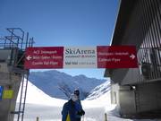 Signposting at the chairlifts in Val Val