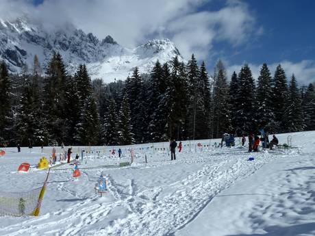 Schneewutzels children's area run by the Skischule TOP Dienten ski school