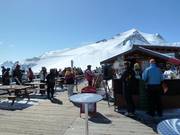 Place to stop on the Grande Motte Glacier