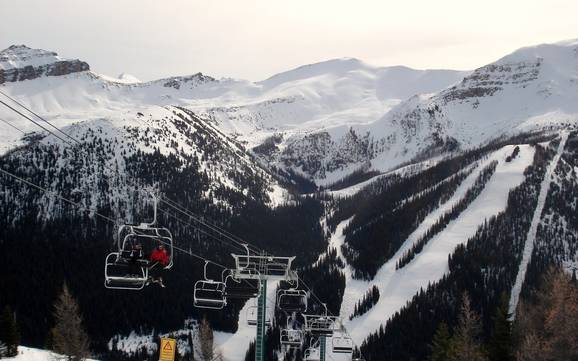 Biggest ski resort in Alberta – ski resort Lake Louise
