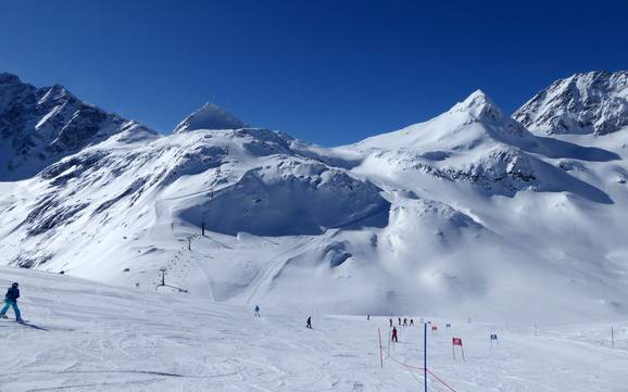 Highest base station in the Granatspitze Group – ski resort Weissee Gletscherwelt – Uttendorf