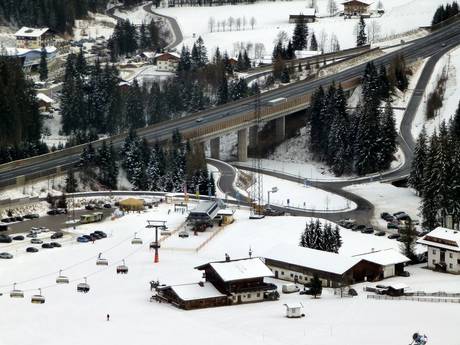 Salzburger Sportwelt: access to ski resorts and parking at ski resorts – Access, Parking Flachauwinkl/Kleinarl (Shuttleberg)
