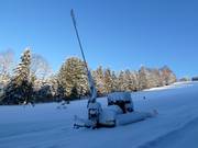 Snow-making with snow guns on the Reiserhang