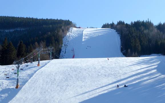 Ski resorts for advanced skiers and freeriding Sudetes (Sudety) – Advanced skiers, freeriders Špindlerův Mlýn