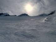 Freeriding terrain on the Rognon Glacier