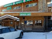 Holzstadl Après-Ski-Bar at the ski school meeting point