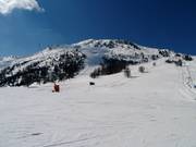 View of the Ethérolla slopes