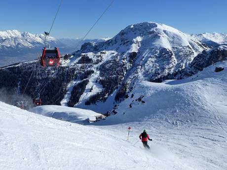 Ski resorts for advanced skiers and freeriding Stubai Alps – Advanced skiers, freeriders Axamer Lizum