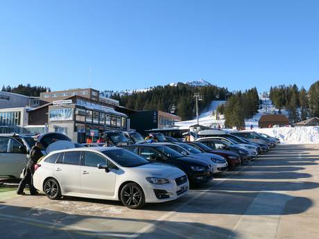 Heidiland: access to ski resorts and parking at ski resorts – Access, Parking Flumserberg