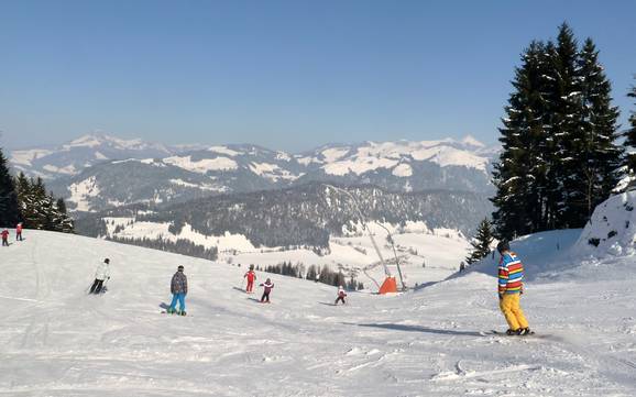 Skiing in the Kaiserwinkl