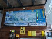 Piste map at the base station showing real-time information about open slopes and lifts