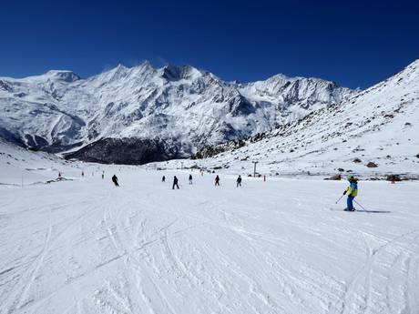 Ski resorts for beginners in the Saas Valley (Saastal) – Beginners Hohsaas – Saas-Grund