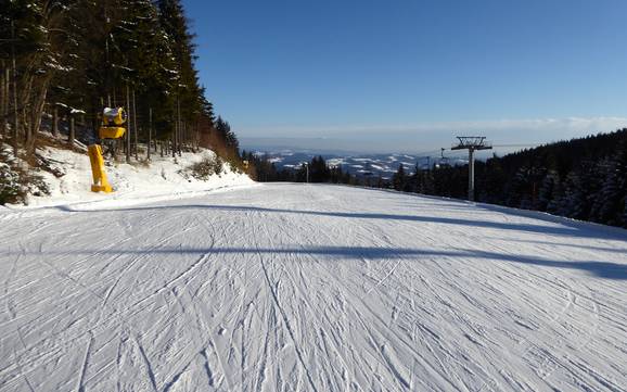 Ski resorts for beginners in the District of Neunkirchen – Beginners Mönichkirchen/Mariensee
