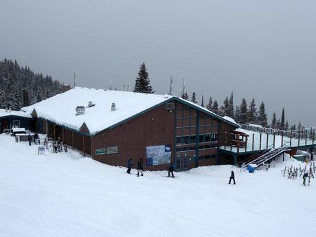 Huts, mountain restaurants  Canada – Mountain restaurants, huts Lake Louise