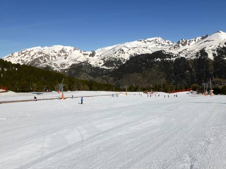Ski resorts for beginners in the Andorra Pyrenees – Beginners Grandvalira – Pas de la Casa/Grau Roig/Soldeu/El Tarter/Canillo/Encamp