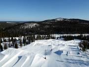 View over the huge snowpark