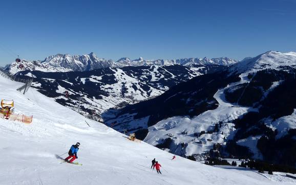 Biggest height difference in the District of Kitzbühel – ski resort Saalbach Hinterglemm Leogang Fieberbrunn (Skicircus)