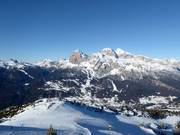 View from Faloria over Cortina d’Ampezzo to the Tofana