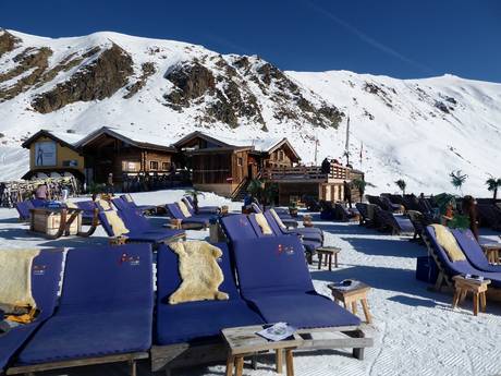 Huts, mountain restaurants  Landwassertal – Mountain restaurants, huts Jakobshorn (Davos Klosters)