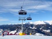 Mittelstation - 6pers. High speed chairlift (detachable) with bubble and seat heating