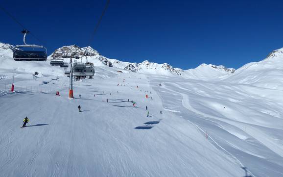 Best ski resort in the Lower Engadine (Unterengadin) – Test report Scuol – Motta Naluns