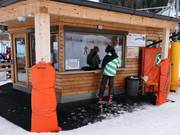Well-maintained ticket desk area at the Gampen lift