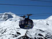 Gletscherbus 1 - 24pers. Funitel - wind stable gondola lift with two parallel haul ropes at a distance