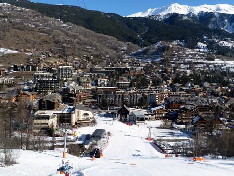 Écrins: accommodation offering at the ski resorts – Accommodation offering Serre Chevalier – Briançon/Chantemerle/Villeneuve-la-Salle/Le Monêtier-les-Bains