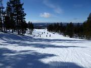 Wide and easy run in the ski resort of Idre Fjäll