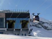 Silvrettabahn - 24pers. Funitel - wind stable gondola lift with two parallel haul ropes at a distance
