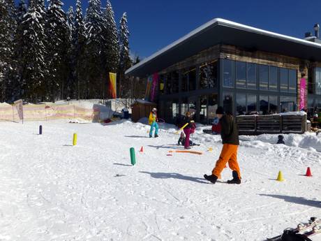 Children's area of the OnSnow Ski School on the Grafenmatt