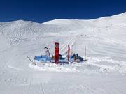 Ski school practice area with tow lift on the Kleine Scheidegg