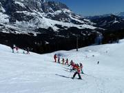 Children’s ski lesson in Mühlbach