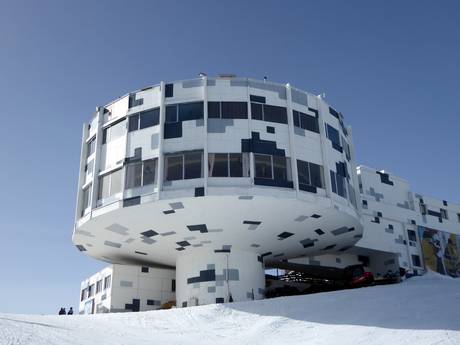 Glarus Alps: accommodation offering at the ski resorts – Accommodation offering Laax/Flims/Falera