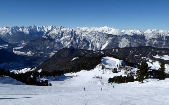 Skiing in the Tiroler Oberland (region)