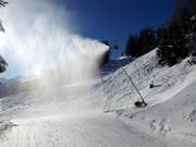 Snow production with snow guns in St. Anton am Arlberg 