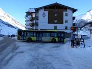 Ski bus